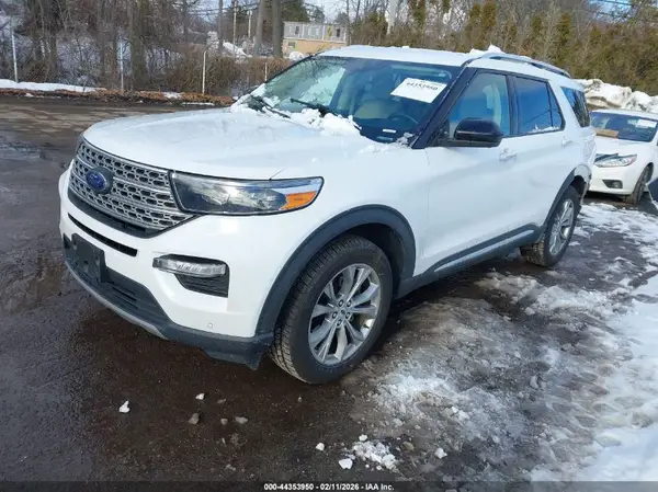 1FMSK8FH8NGA54977 2022 FORD EXPLORER - Image 2