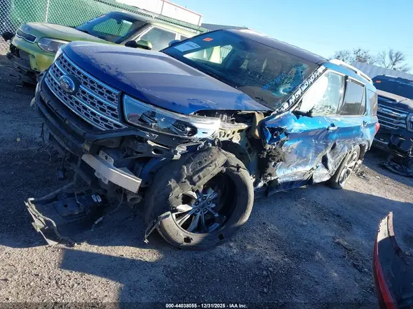 1FMSK8FH8NGA59421 2022 FORD EXPLORER - Image 2