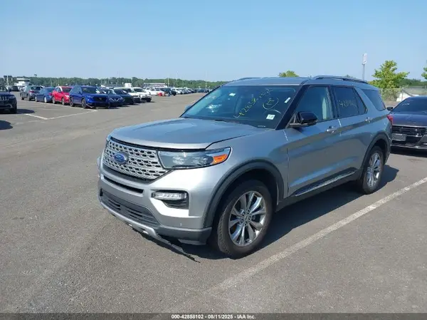 1FMSK8FH8NGB18855 2022 FORD EXPLORER - Image 2