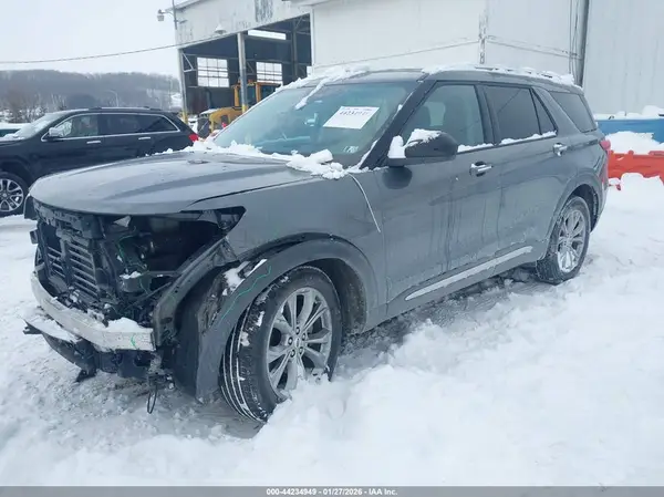 1FMSK8FH8RGA29664 2024 FORD EXPLORER - Image 2