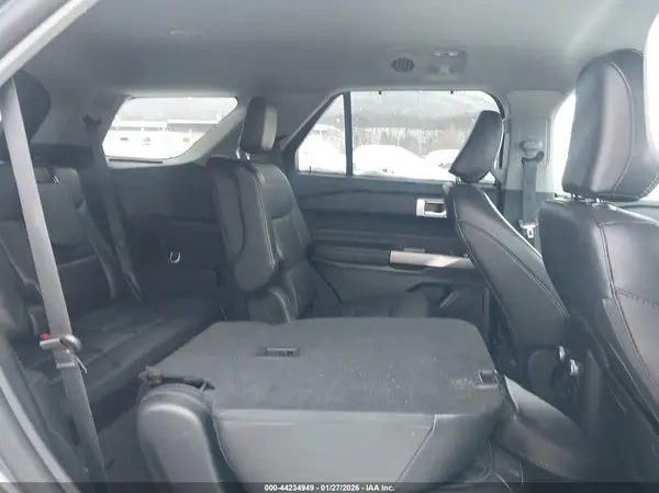 1FMSK8FH8RGA29664 2024 FORD EXPLORER - Image 8