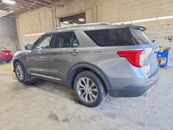 1FMSK8FH9MGB55542 2021 FORD EXPLORER - Image 2