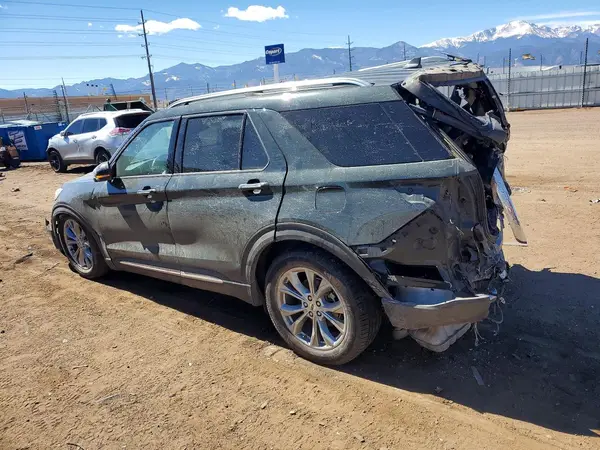 1FMSK8FH9NGA30946 2022 FORD EXPLORER - Image 2