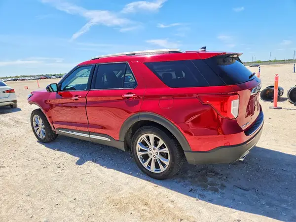 1FMSK8FH9NGA51800 2022 FORD EXPLORER - Image 2