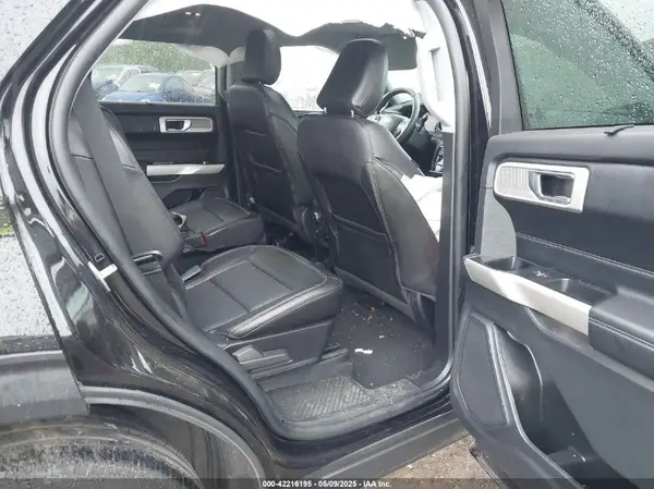 1FMSK8FH9NGA89494 2022 FORD EXPLORER - Image 8