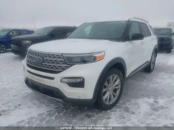 1FMSK8FH9NGB16189 2022 FORD EXPLORER - Image 2