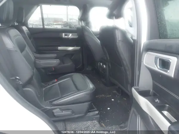 1FMSK8FH9NGB16189 2022 FORD EXPLORER - Image 8