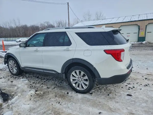 1FMSK8FH9NGC44366 2022 FORD EXPLORER - Image 2