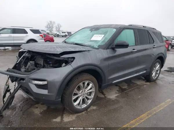 1FMSK8FH9RGA31469 2024 FORD EXPLORER - Image 2