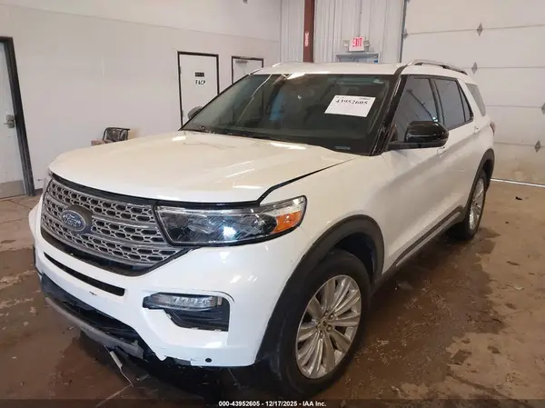 1FMSK8FH9RGA89209 2024 FORD EXPLORER - Image 2