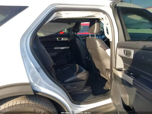 1FMSK8FHXMGB03286 2021 FORD EXPLORER - Image 8