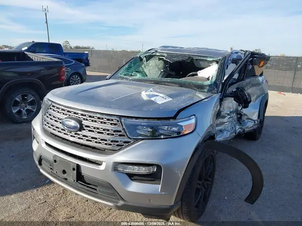 1FMSK8FHXMGB64783 2021 FORD EXPLORER - Image 2