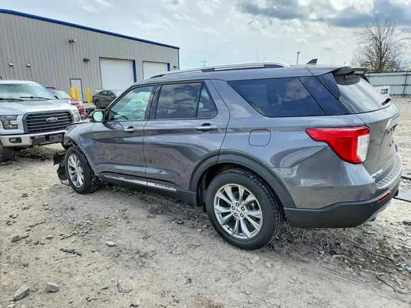 1FMSK8FHXMGC29261 2021 FORD EXPLORER - Image 2