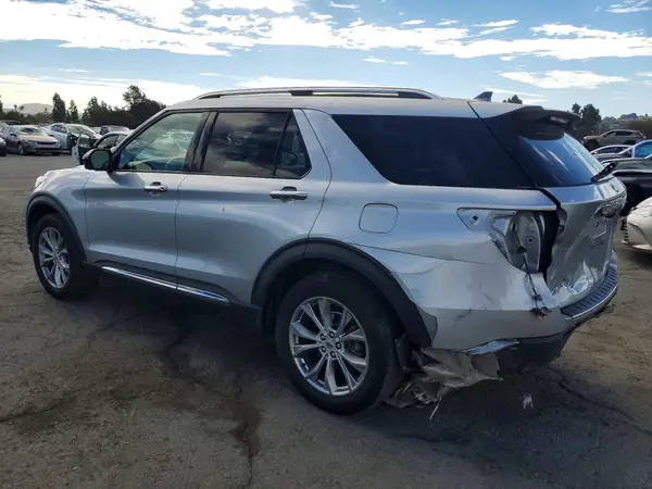 1FMSK8FHXNGA52163 2022 FORD EXPLORER - Image 2