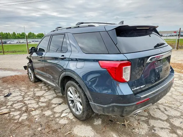 1FMSK8FHXNGA64393 2022 FORD EXPLORER - Image 2
