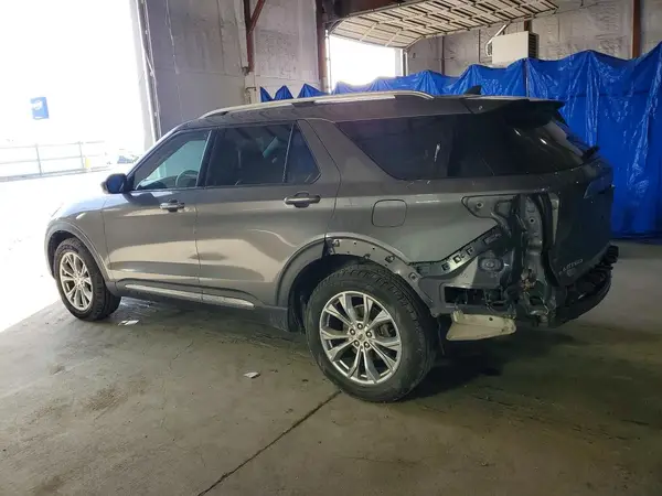 1FMSK8FHXNGA78259 2022 FORD EXPLORER - Image 2