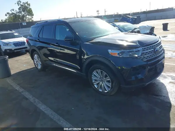 1FMSK8FHXNGB16671 2022 FORD EXPLORER - Image 1