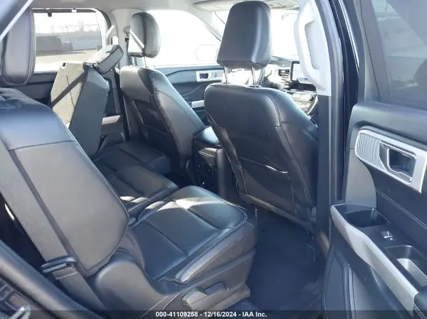 1FMSK8FHXNGB16671 2022 FORD EXPLORER - Image 8