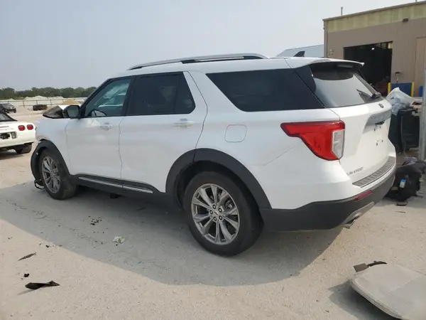 1FMSK8FHXPGA87904 2023 FORD EXPLORER - Image 2