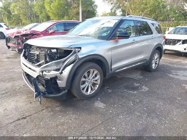 1FMSK8FHXPGB41332 2023 FORD EXPLORER - Image 2