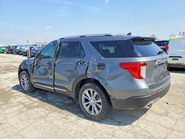 1FMSK8FHXPGB70037 2023 FORD EXPLORER - Image 2