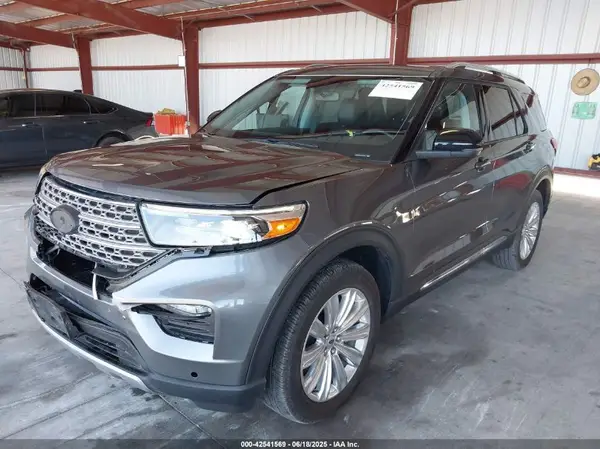 1FMSK8FHXRGA39340 2024 FORD EXPLORER - Image 2