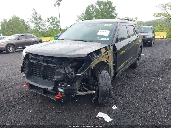1FMSK8JH0NGA82571 2022 FORD EXPLORER - Image 2