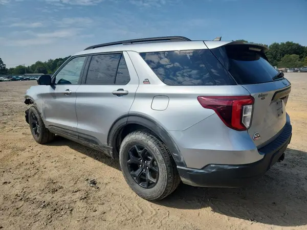 1FMSK8JH0NGB36662 2022 FORD EXPLORER - Image 2