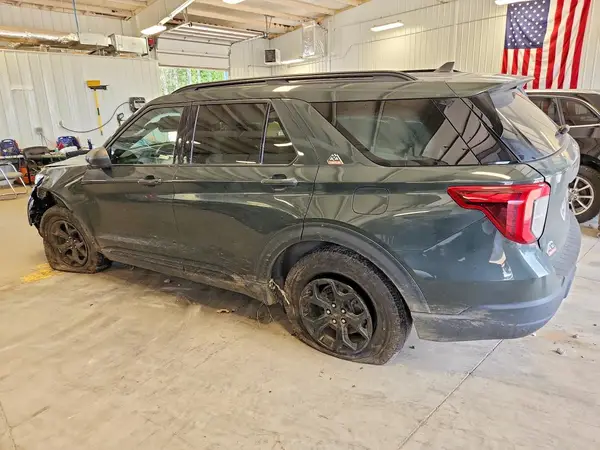 1FMSK8JH0NGC00666 2022 FORD EXPLORER - Image 2