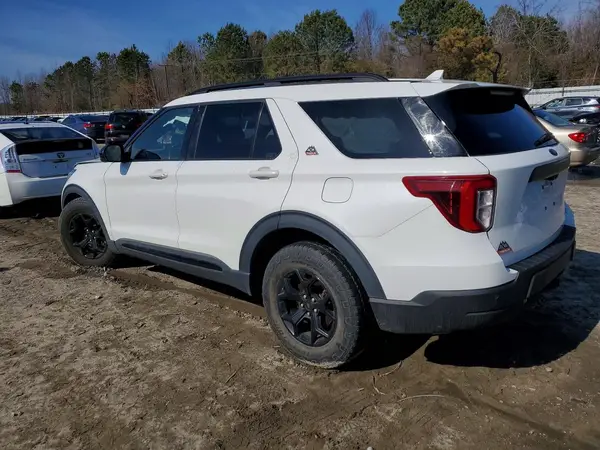1FMSK8JH0NGC15278 2022 FORD EXPLORER - Image 2