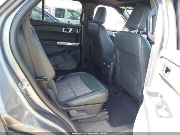 1FMSK8JH1MGC25428 2021 FORD EXPLORER - Image 8