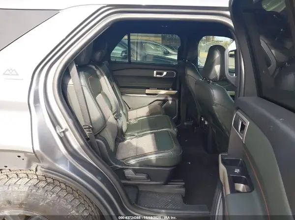1FMSK8JH1NGA21522 2022 FORD EXPLORER - Image 8