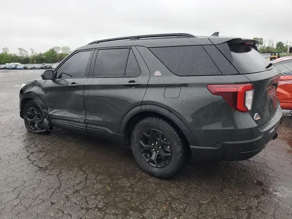 1FMSK8JH1NGB69735 2022 FORD EXPLORER - Image 2