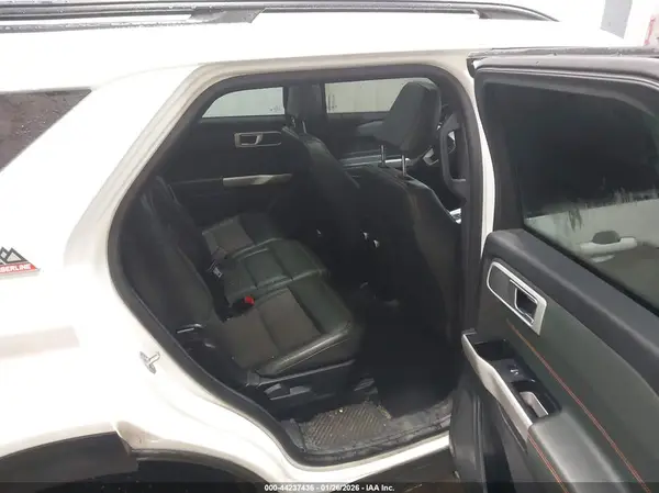 1FMSK8JH1NGB79245 2022 FORD EXPLORER - Image 8