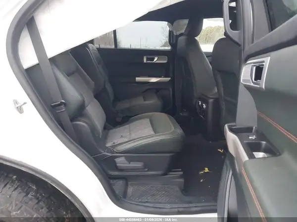 1FMSK8JH1PGB23471 2023 FORD EXPLORER - Image 8