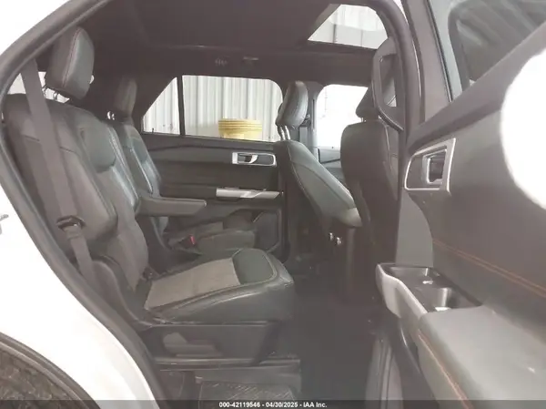 1FMSK8JH1PGB52243 2023 FORD EXPLORER - Image 8