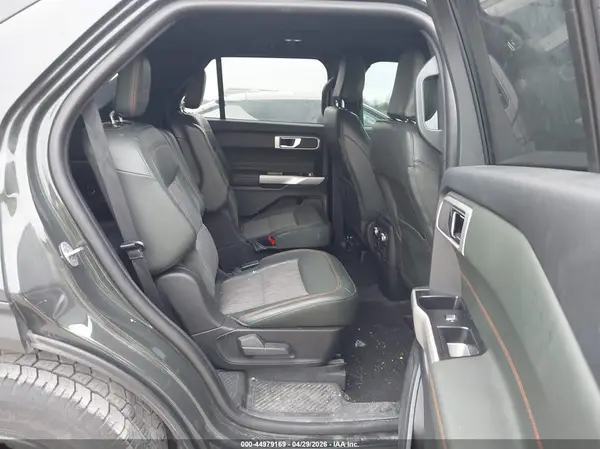 1FMSK8JH2NGA72138 2022 FORD EXPLORER - Image 8