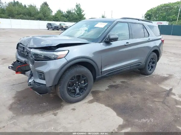 1FMSK8JH2NGB14193 2022 FORD EXPLORER - Image 2