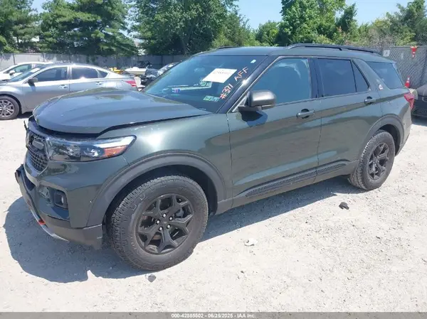 1FMSK8JH2NGB66763 2022 FORD EXPLORER - Image 2