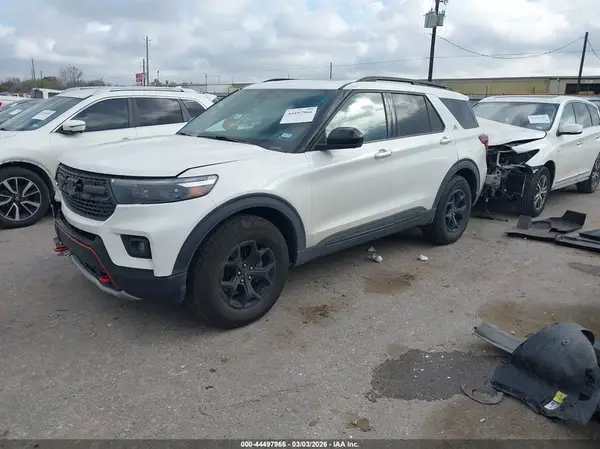 1FMSK8JH2NGC47598 2022 FORD EXPLORER - Image 2