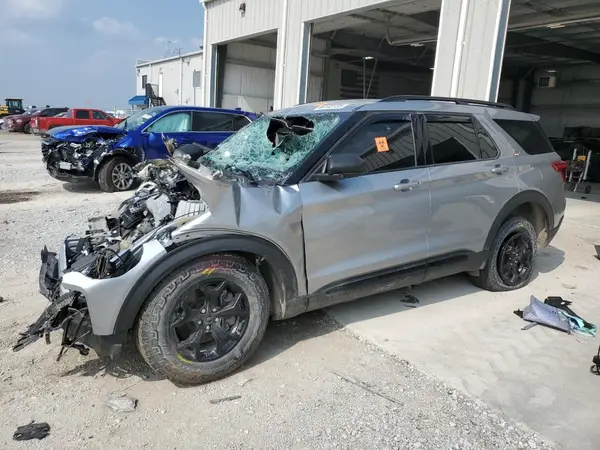 1FMSK8JH2NGC50453 2022 FORD EXPLORER - Image 1