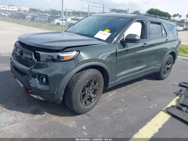 1FMSK8JH2PGB50064 2023 FORD EXPLORER - Image 2