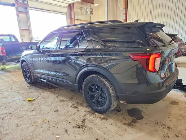 1FMSK8JH2RGA08395 2024 FORD EXPLORER - Image 2