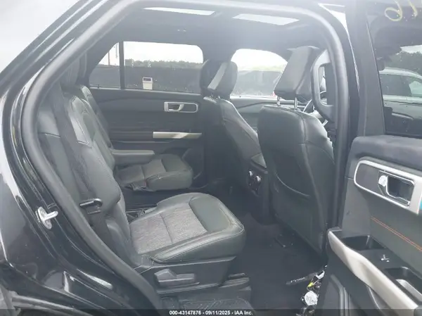 1FMSK8JH3NGA10974 2022 FORD EXPLORER - Image 8