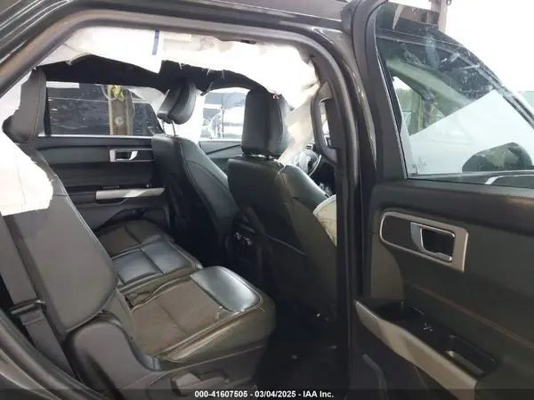 1FMSK8JH3NGA19934 2022 FORD EXPLORER - Image 8