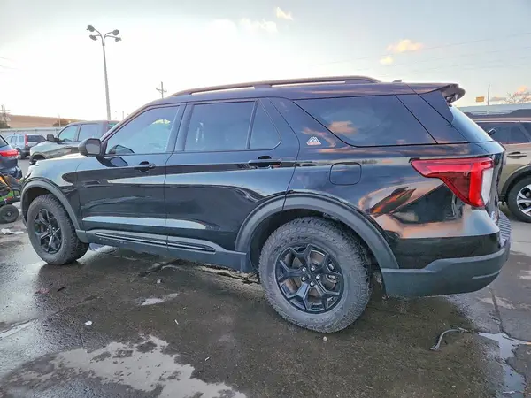 1FMSK8JH3NGA62122 2022 FORD EXPLORER - Image 2