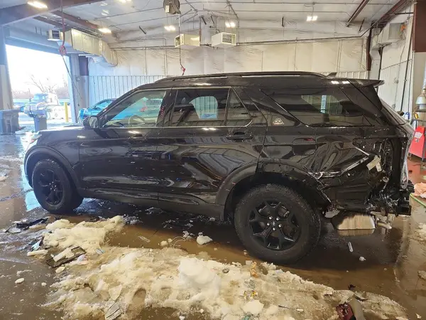 1FMSK8JH3PGB50204 2023 FORD EXPLORER - Image 2