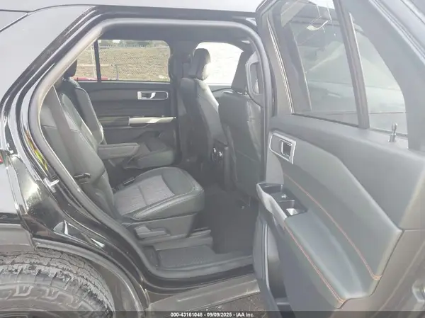 1FMSK8JH4MGC30655 2021 FORD EXPLORER - Image 8