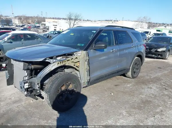 1FMSK8JH4NGB13000 2022 FORD EXPLORER - Image 2