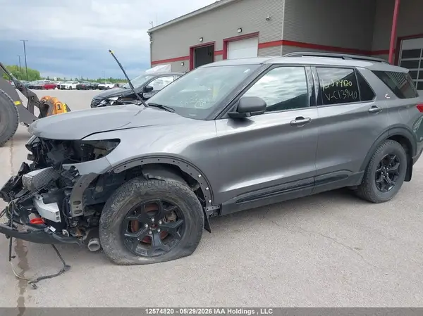 1FMSK8JH4NGC13940 2022 FORD EXPLORER - Image 2
